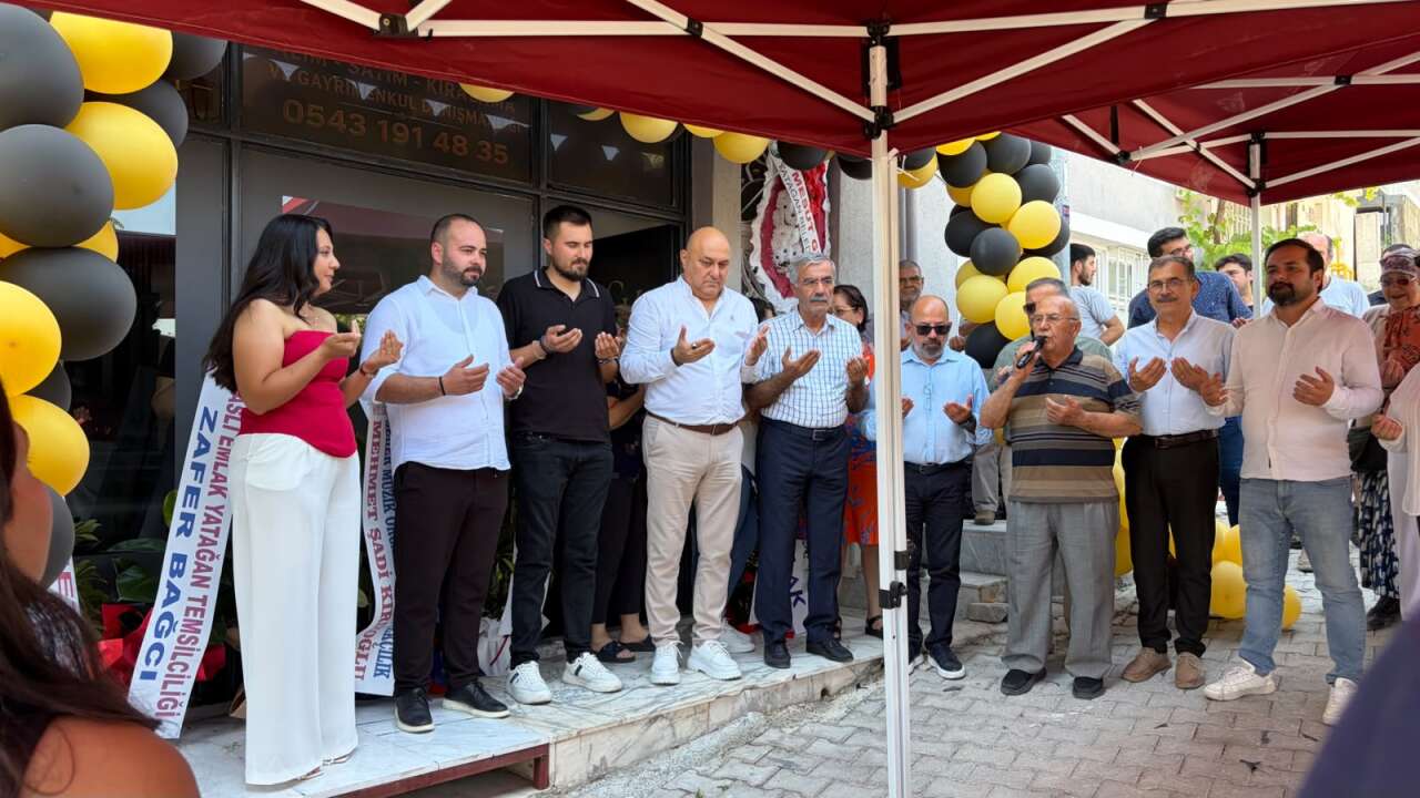 Yatağan'da SK Gayrimenkul Hizmete Açıldı 3